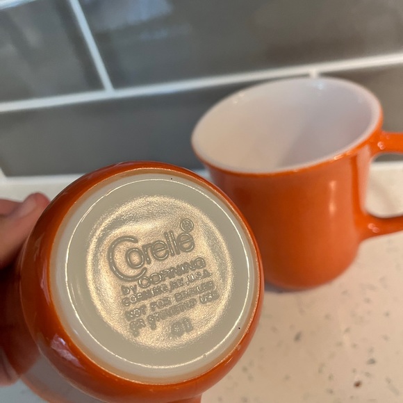 2 Vintage Corelle (Pyrex) Burnt Orange Milk Glass Mugs - EUC!! - Picture 3 of 7